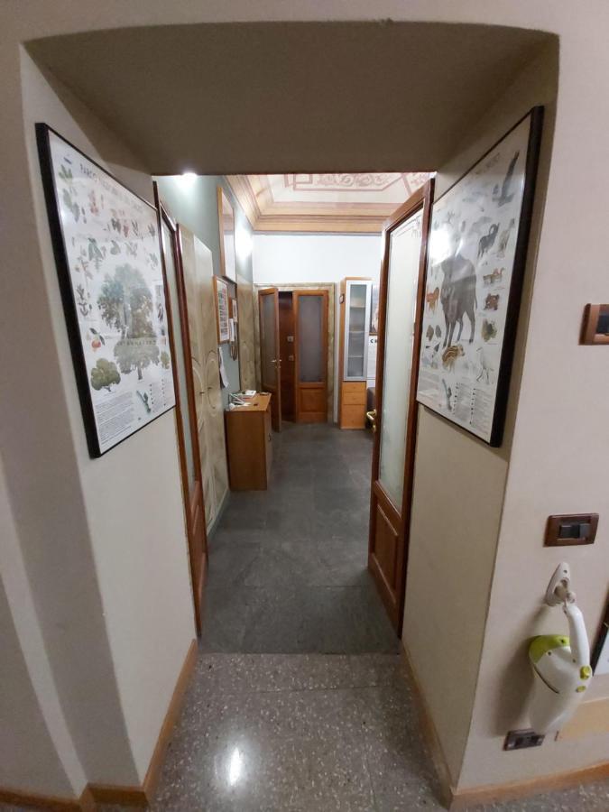 Appartamento Pallavicino Nel Centro Storico Di Cremona Bagian luar foto
