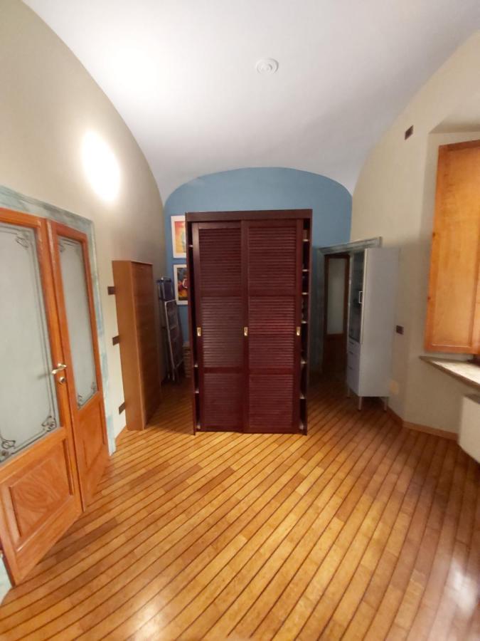 Appartamento Pallavicino Nel Centro Storico Di Cremona Bagian luar foto